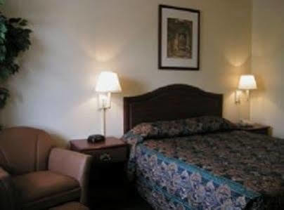 Intown Suites Extended Stay Baton Rouge La Denham Springs Exterior photo